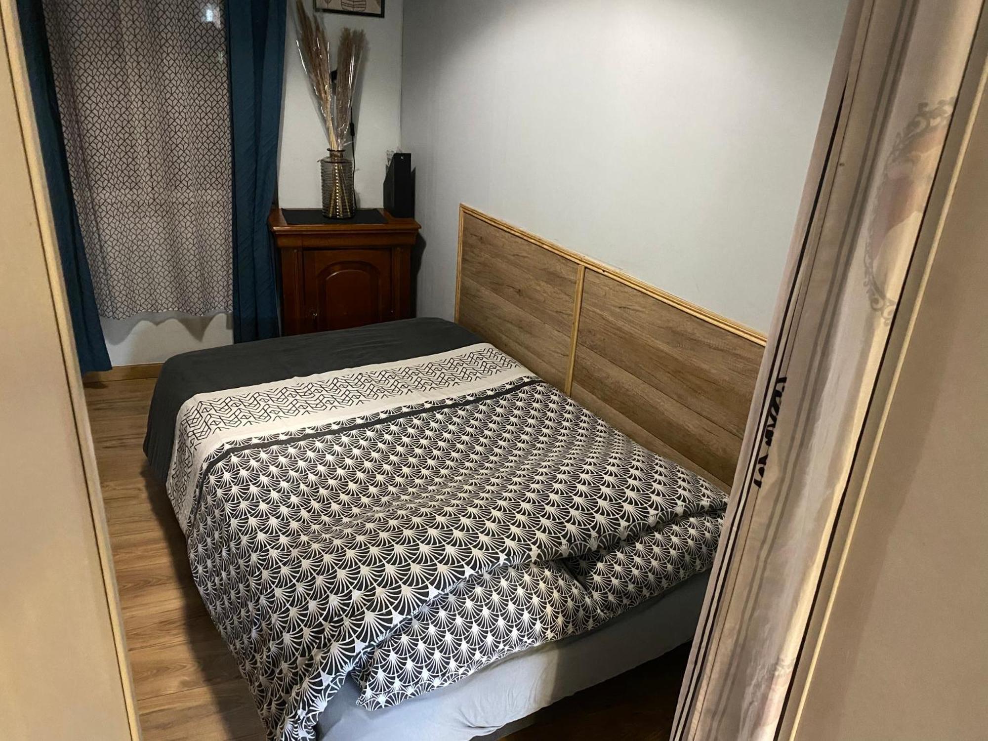Sympathique Logement En Rez-De-Chausse, De 21M 2 Бове Екстериор снимка